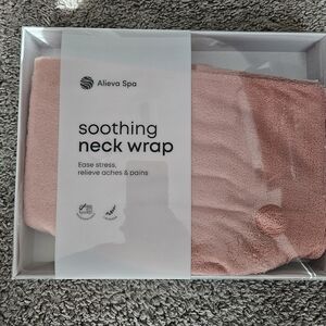 Alieva Spa Lavender Infused Soothing Neck Wrap